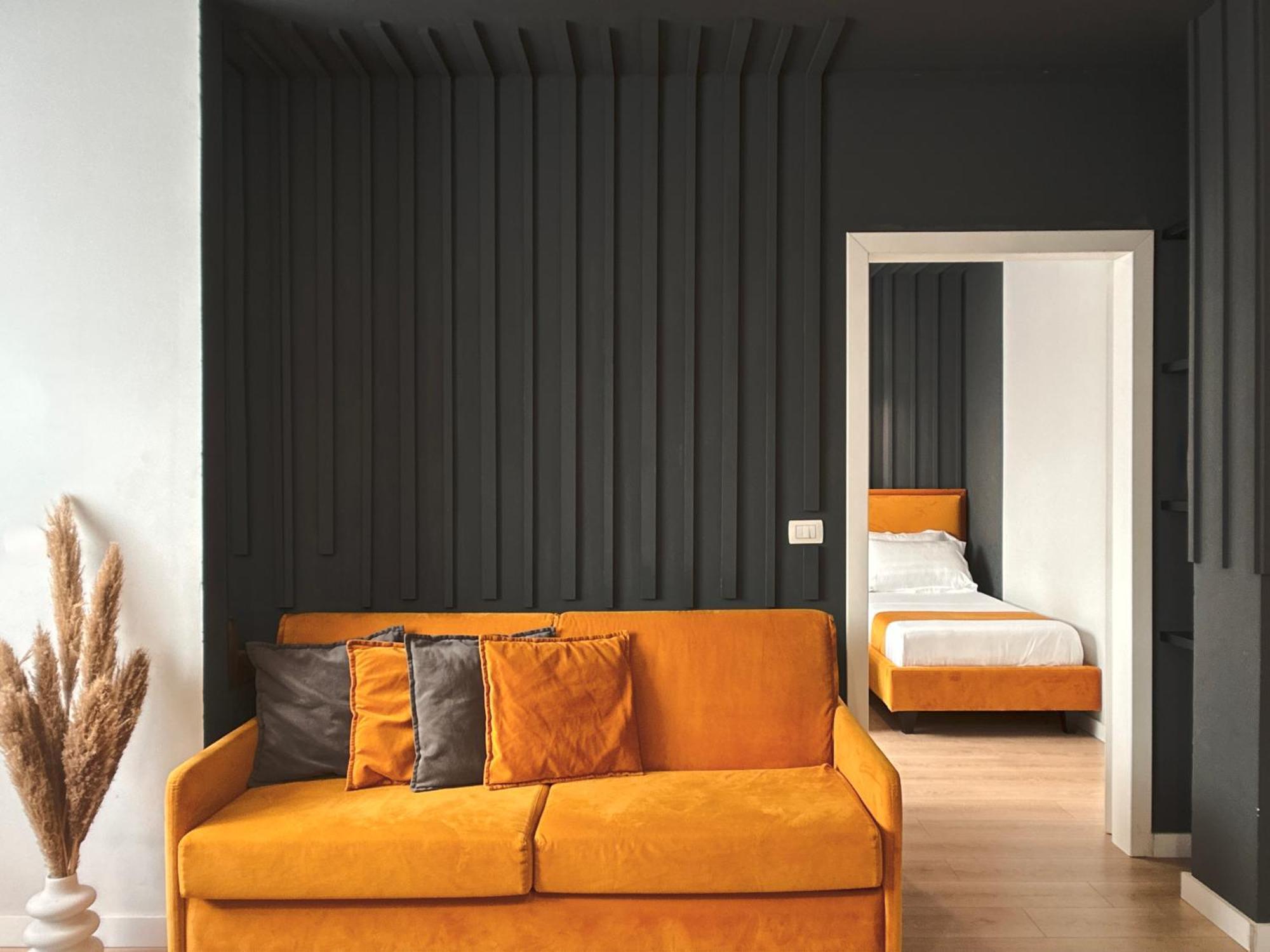 Elegant New - Colorful By The Sea Apartment *