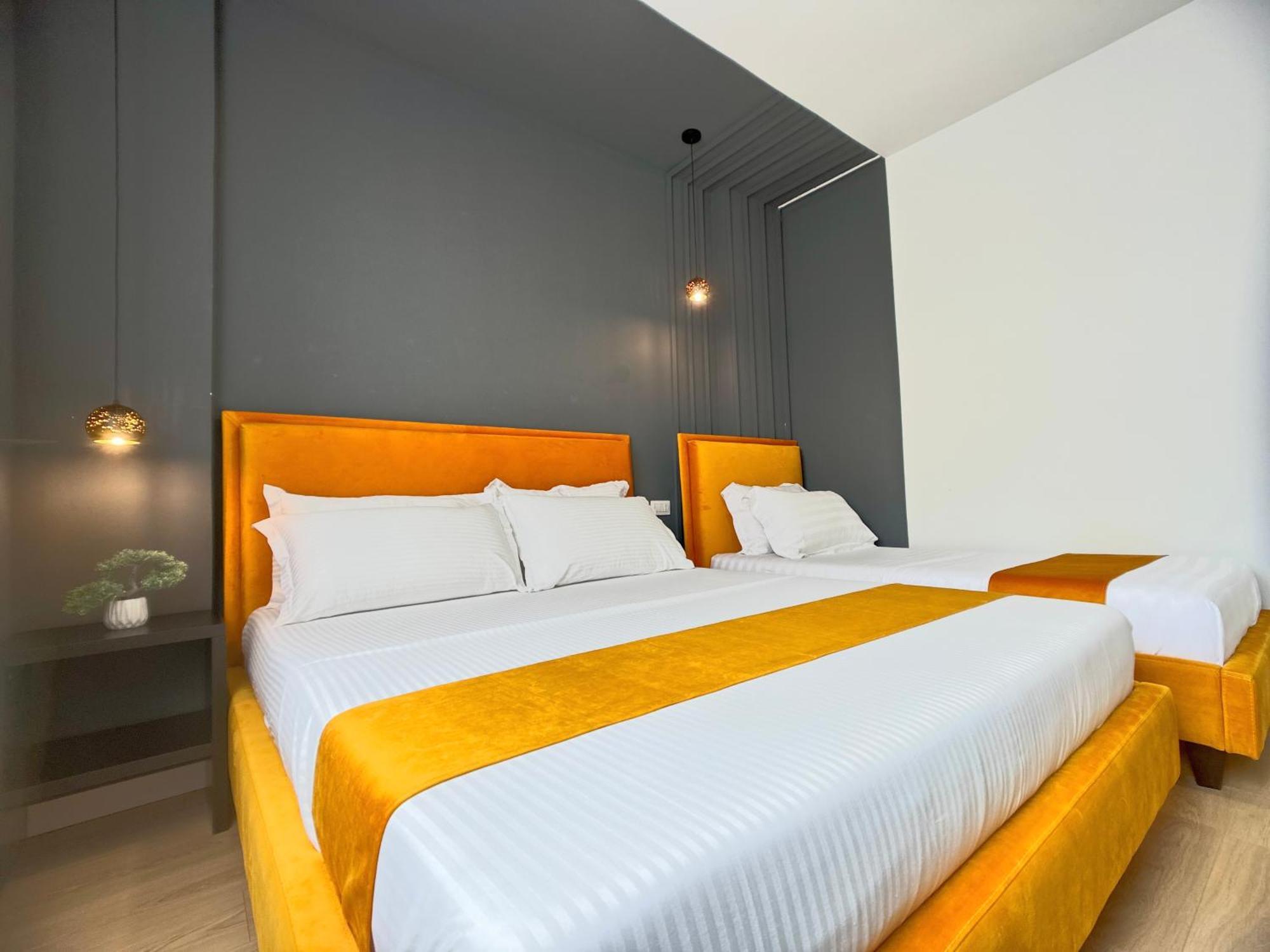 Elegant New - Colorful By The Sea Durres