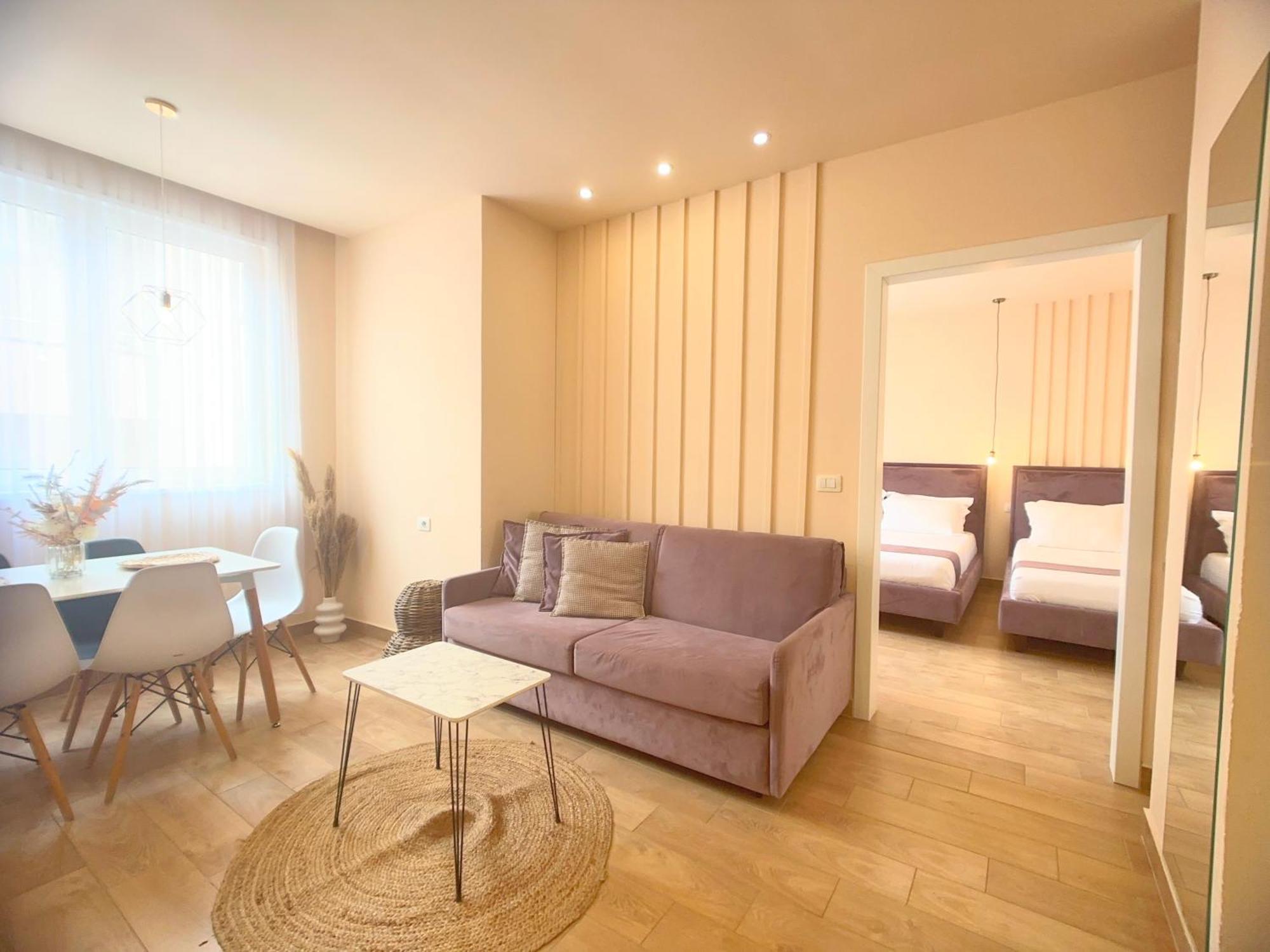 Apartment Elegant New - Colorful By The Sea *