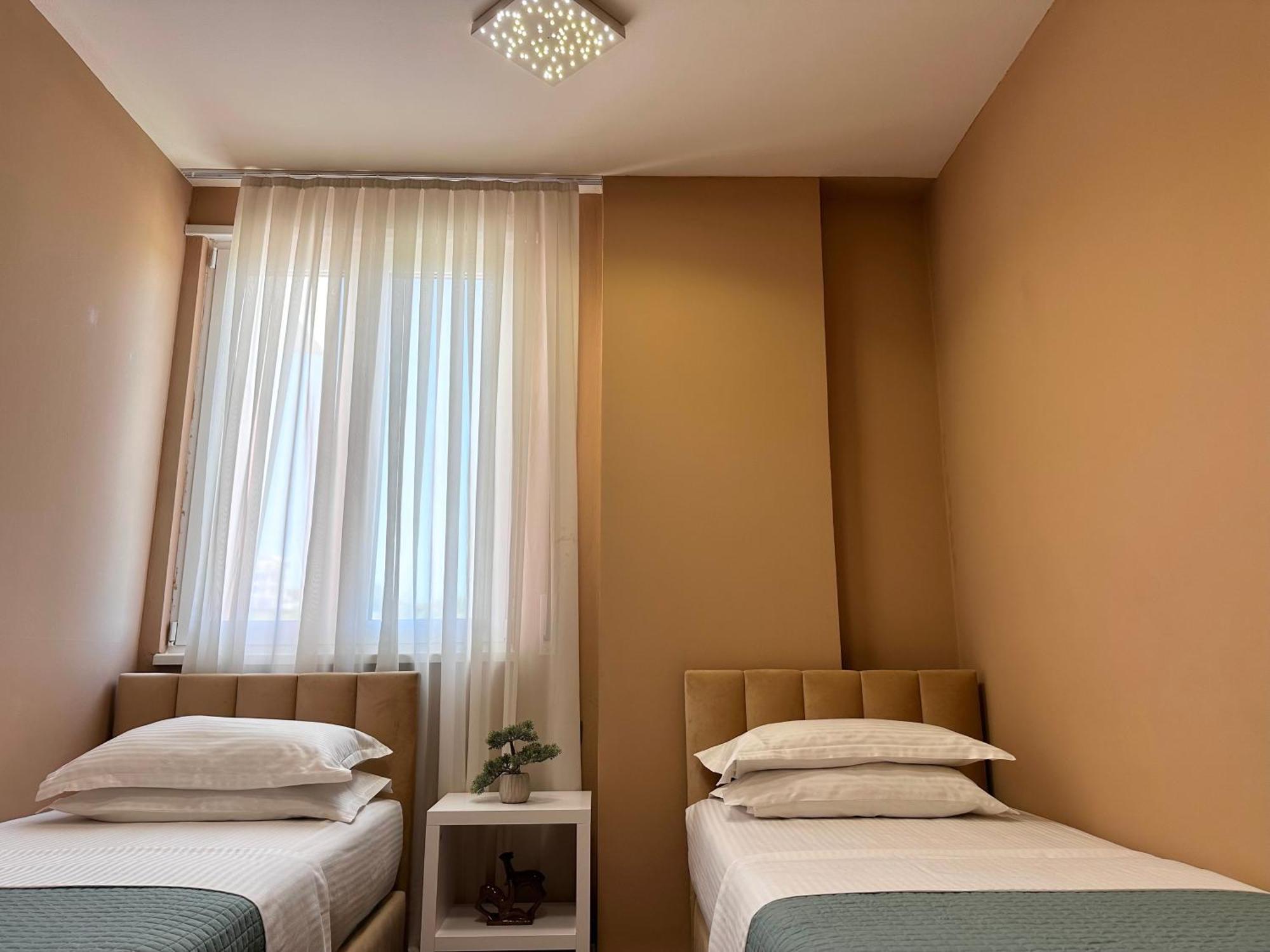 Elegant New - Colorful By The Sea Durres